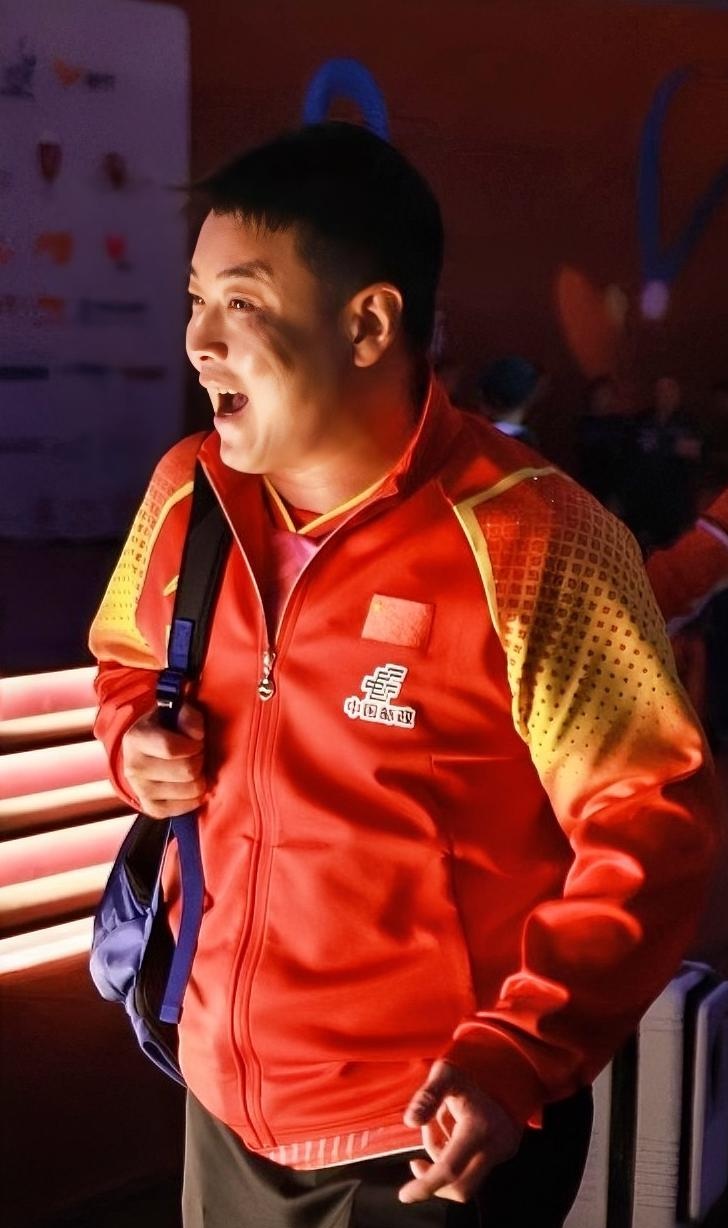 爱游戏娱乐-英格兰队翻盘日本队，王皓惊艳四座